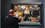 Woman At Counter- hyperrealism acrylic painting by artist painter Gerard Boersma showing a woman at the counter of  coffee bar (Coffee Bean and Tea Leaf)